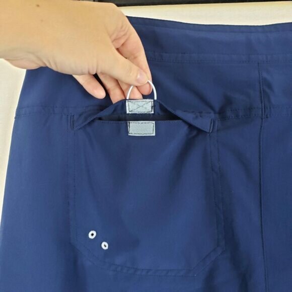 Title Nine Rogue Shorts 9" Inseam Womens 12 Navy Blue UPF 50 Swim Outdoor - Picture 5 of 10